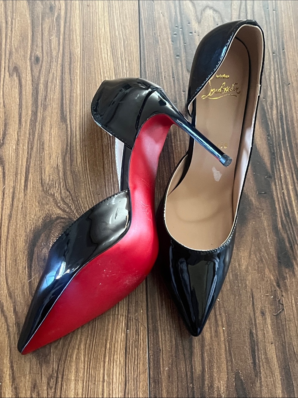Inspired red buttons Black Patent Pointed Toe Pumps with Red Sole